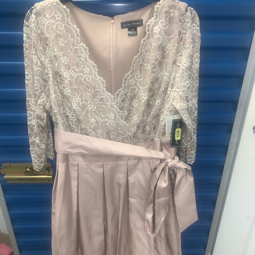 NEW Lace Pearl pink formal dress